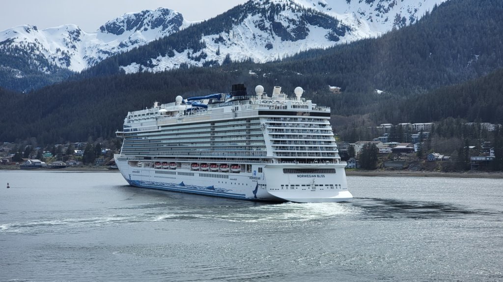 sistershipthenclbliissleavingjuneau2.jpg