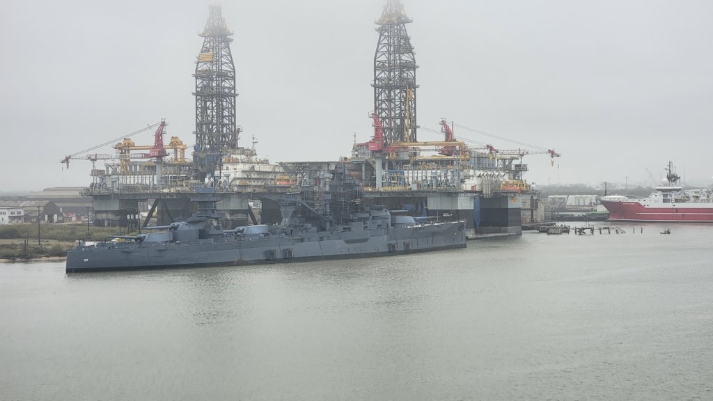 galvestonbattleshiptexas.jpg