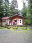 cabinwherethevolunteerparkattendantslivefor2months3_small.jpg