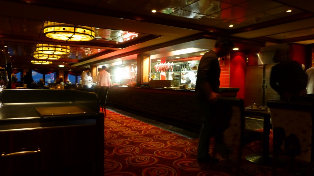 cagneyssteakhouse2.jpg