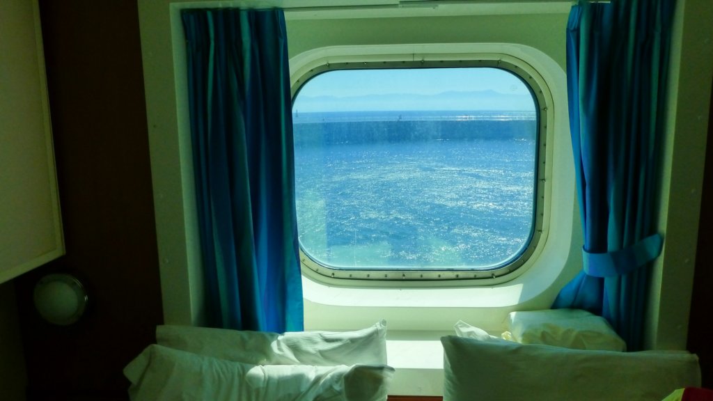 outourporthole.jpg