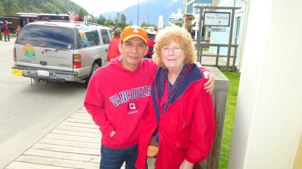 rolandoandjudiinskagway.jpg