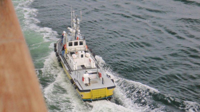 pilotboat.jpg