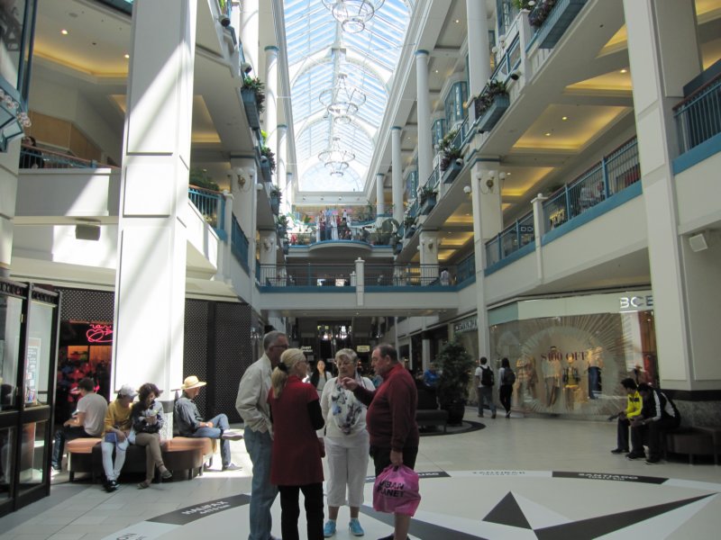 victoriabritishcolumbiamayfairmall.jpg