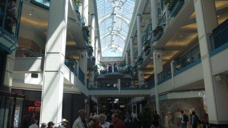 victoriabritishcolumbiamayfairshoppingmall.jpg