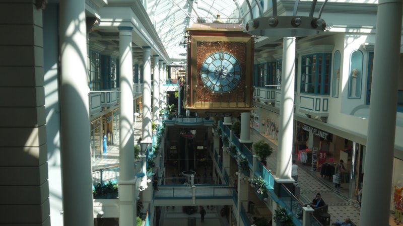 victoriabritishcolumbiamayfairshoppingmall3.jpg