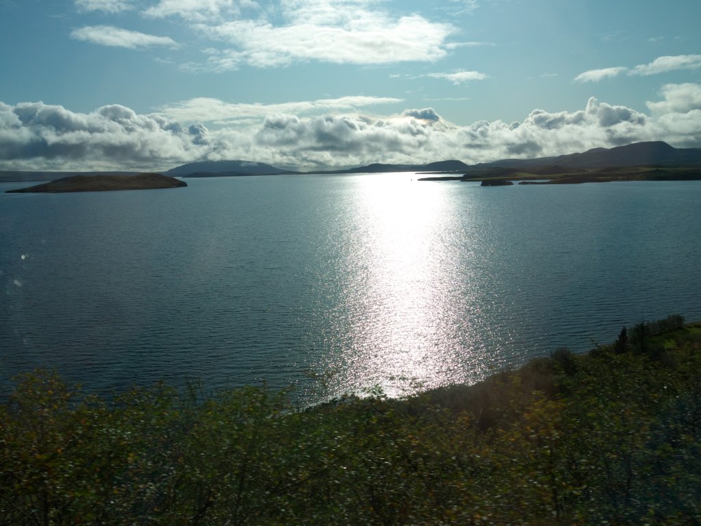 thingvallavatnlake.jpg