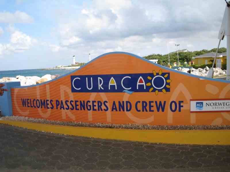 curacao.jpg