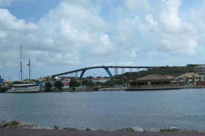 curacao10.jpg