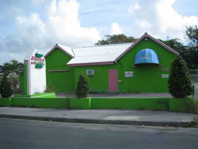 curacao3.jpg