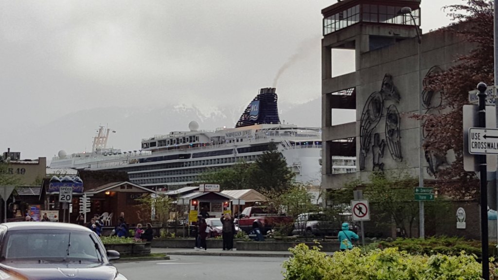 juneauak12.jpg