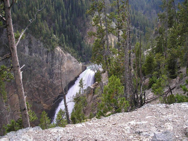 yellowstone02.jpg