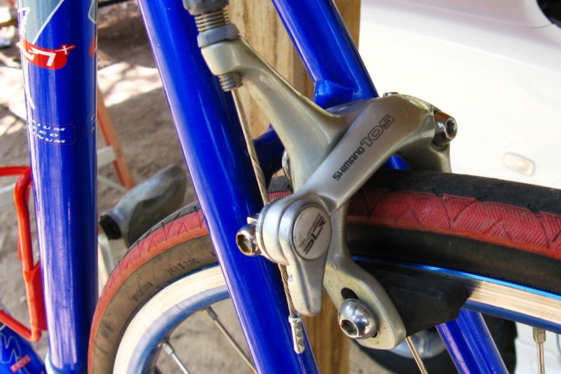specializedalleza1sport06.jpg