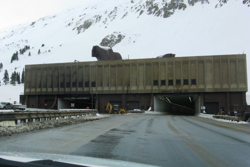 eisenhowerandjohnsontunnels.jpg