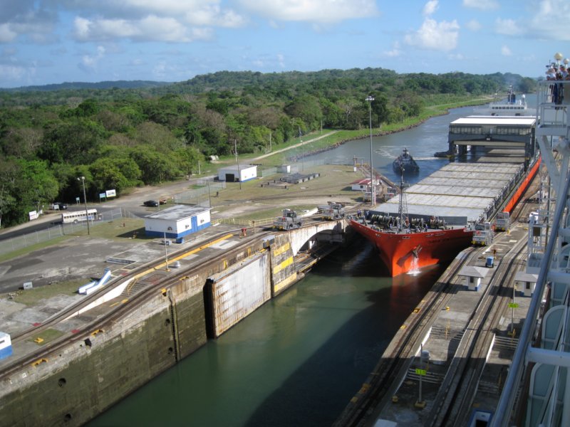 thepanamacanaldaylightcrossing2.jpg