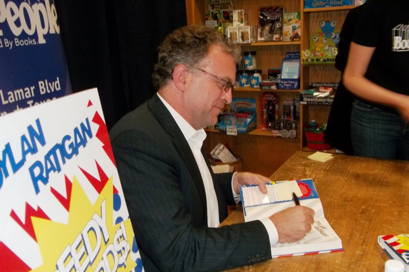 dylanratigan2.jpg